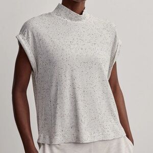 Varley Light Gray Speckled Short Sleeve Top